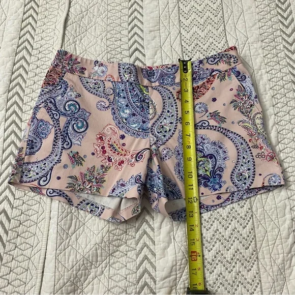 Vibrant Express Paisley Print Shorts SZ 8 - Picture 8 of 9